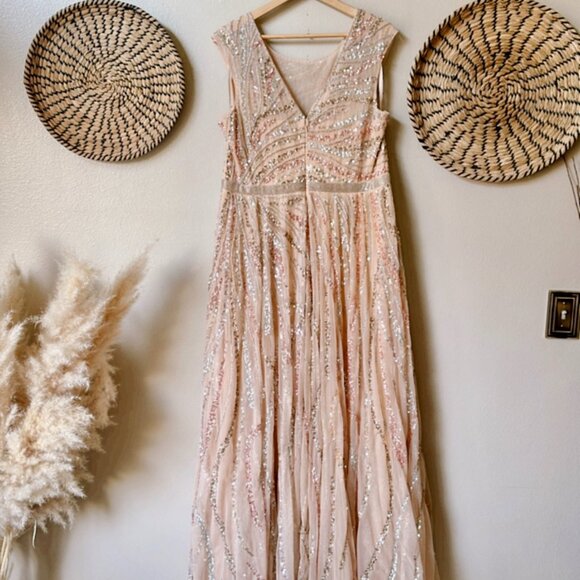 Mac Duggal 5445 Cap Sleeve Embellished Evening Gown Beige Multi Size 16 NWOT - Picture 12 of 13